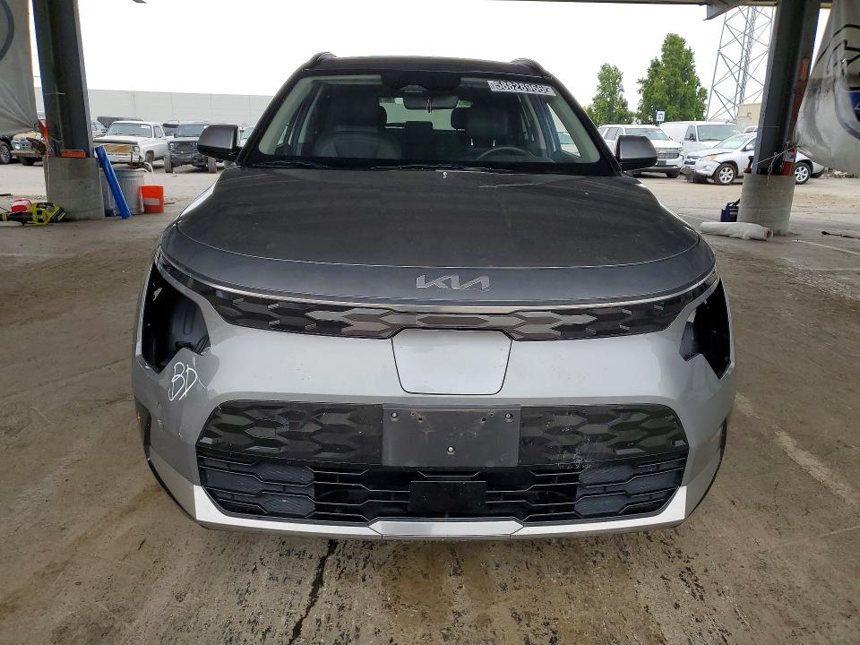 2023 Kia Niro VIN KNDCR3L16P5036877 COPART salvage auction — FRONT END, Ca - Certificate Of Title, sold $11,300 on 2026-07-06 (photo 5)