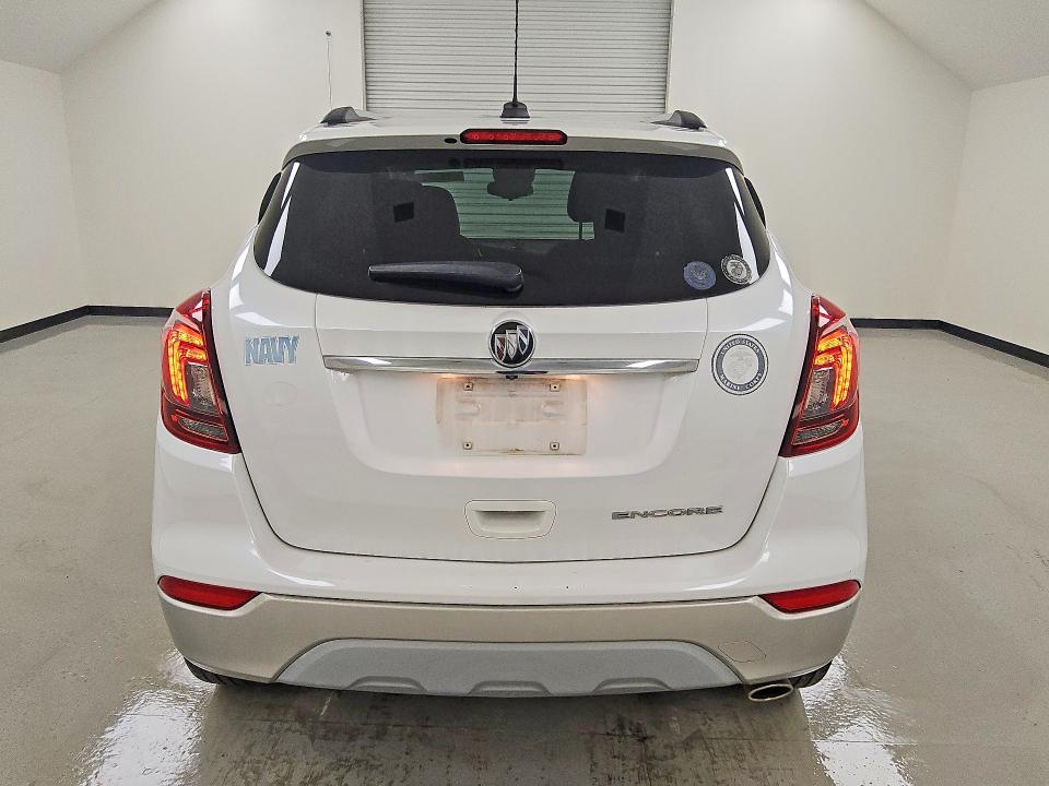 2020 Buick Encore VIN KL4CJASB2LB066423 COPART salvage auction — MINOR DENT/SCRATCHES, TX - CERTIFICATE OF TITLE, sold $750 on 2026-07-23 (photo 6)