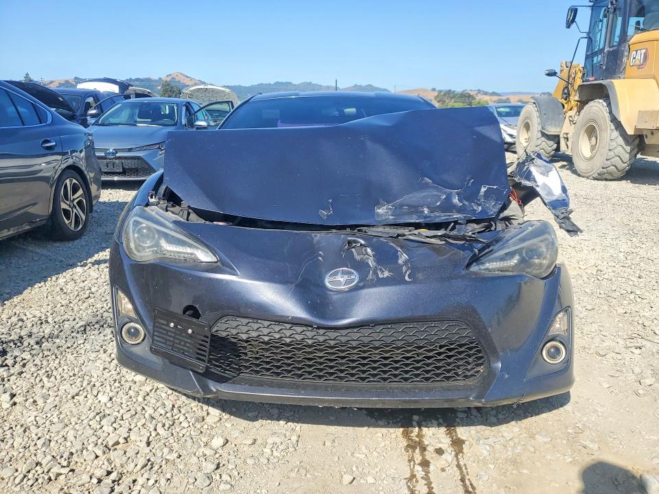 2013 Scion Fr-s VIN JF1ZNAA15D1714752 COPART salvage auction — FRONT END, Ca - Salvage Certificate, sold $1,050 on 2026-07-14 (photo 5)