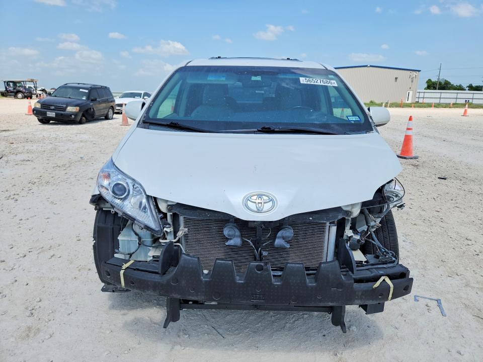2015 Toyota Sienna VIN 5TDYK3DC7FS671710 COPART salvage auction — FRONT END, Tx - Salvage Vehicle Title, sold $125 on 2026-07-23 (photo 5)