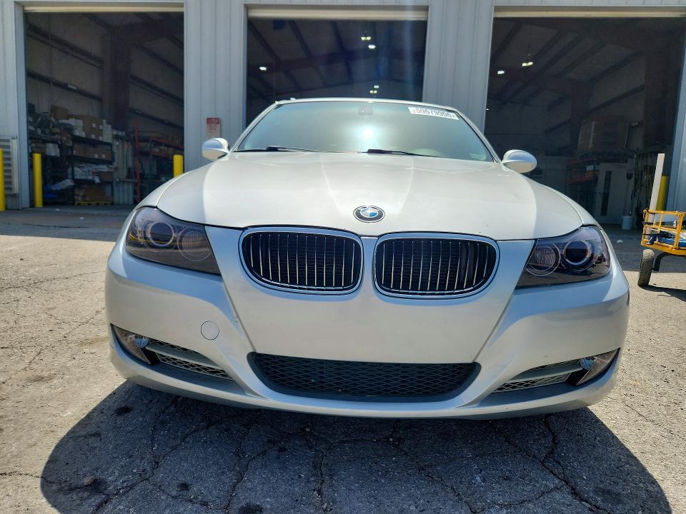 2011 BMW 3 series VIN WBAPN7C51BA779953 COPART salvage auction — NORMAL WEAR, Mo - Cert Of Title-Prior Salvage, sold $3,400 on 2026-07-13 (photo 5)