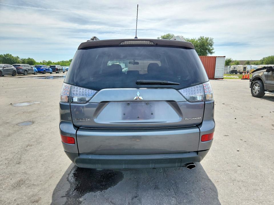 2009 Mitsubishi Outlander VIN JA4LS21W79Z014826 COPART salvage auction — FRONT END, Fl - Cert Of Title Slvg Rebuildable, sold $600 on 2026-07-14 (photo 6)