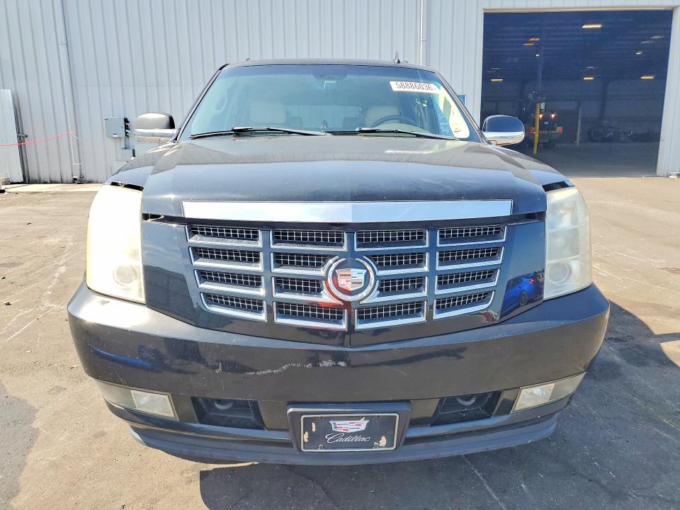 2007 Cadillac Escalade esv VIN 1GYFK66817R297171 COPART salvage auction — MECHANICAL, Fl - Certificate Of Title, sold $850 on 2026-07-08 (photo 5)