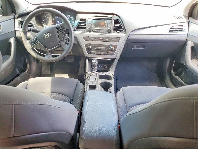 2017 Hyundai VIN 5NPE24AF8HH459981 COPART salvage auction — MINOR DENT/SCRATCHES, On - Permit No Brand - Unfit, sold $2,450 on 2026-07-03 (photo 8)
