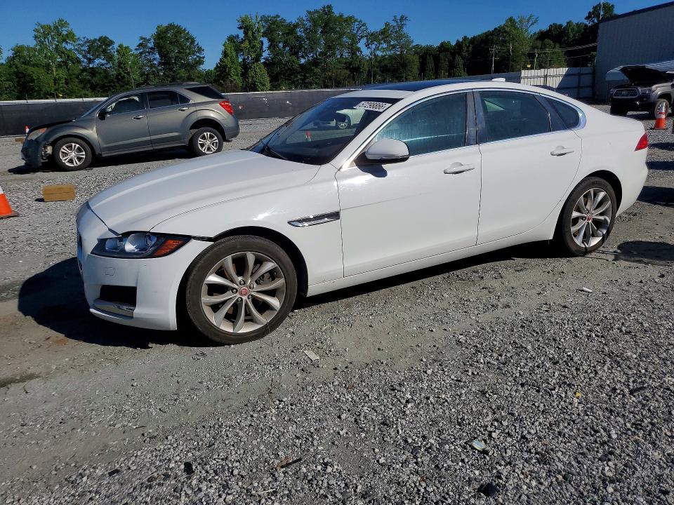 2019 Jaguar Xf VIN SAJBD4FX9KCY78845 COPART salvage auction — MINOR DENT/SCRATCHES, Ga - Certificate Of Title, sold $2,450 on 2026-07-20 (photo 1)