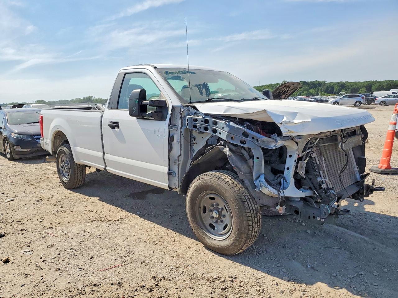 2021 Ford F-250 Super Duty VIN 1FTBF2A60MEC72692 COPART salvage auction — Front End, KS - CERTIFICATE OF TITLE, sold $7,100 on 2026-07-09 (photo 4)