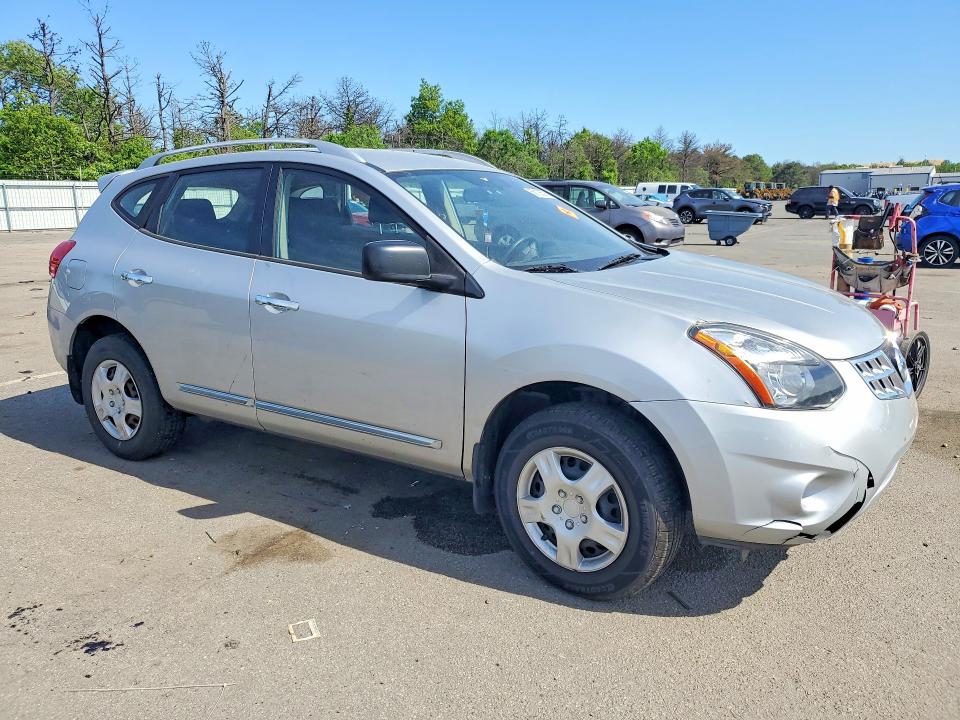 2015 Nissan Rogue VIN JN8AS5MV2FW757199 COPART salvage auction — MINOR DENT/SCRATCHES, Pa - Cert Of Salv-R=Reconstructed, sold $525 on 2026-07-13 (photo 4)