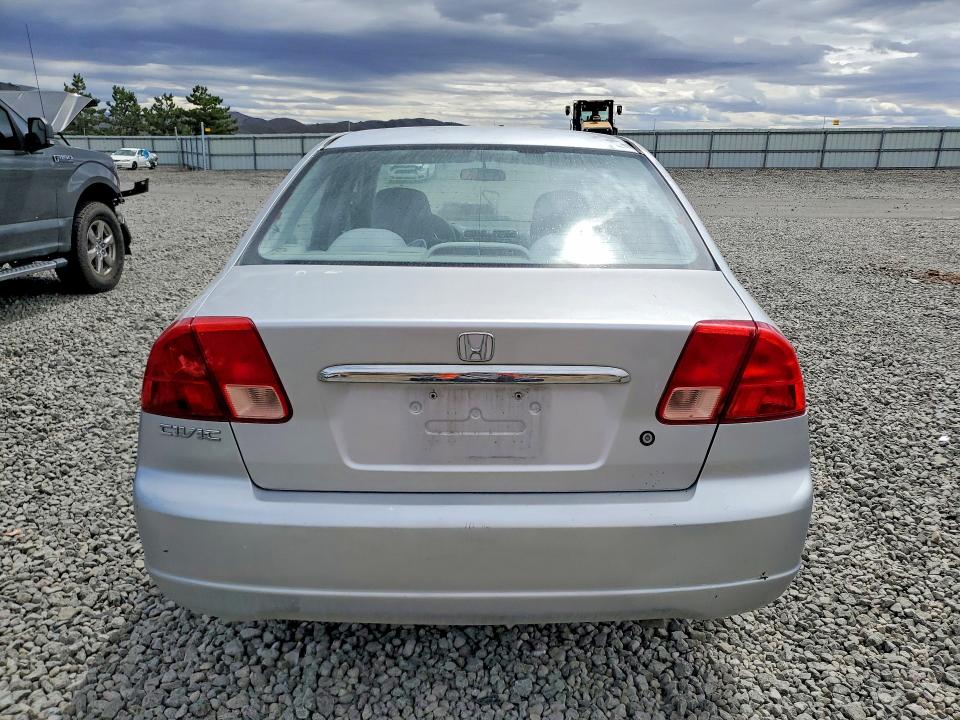 2001 Honda Civic VIN 2HGES16671H920661 COPART salvage auction — MINOR DENT/SCRATCHES, CA - CERTIFICATE OF TITLE, sold $100 on 2026-07-09 (photo 6)