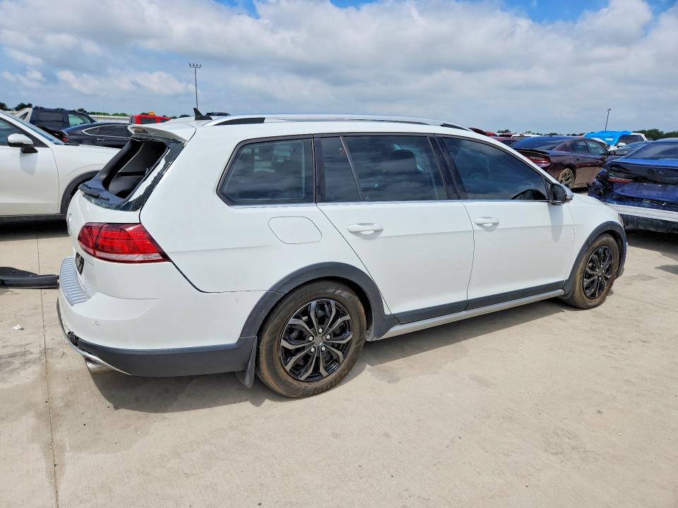 2018 Volkswagen VIN 3VWH17AU9JM756996 COPART salvage auction — REAR END, Tx - Salvage Vehicle Title, sold $3,750 on 2026-08-10 (photo 3)