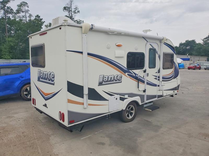 2014 Lancia VIN 56YTT1517EL314309 COPART salvage auction — MINOR DENT/SCRATCHES, Ga - Cert Of Title-Salvage, sold $2,400 on 2026-07-30 (photo 4)