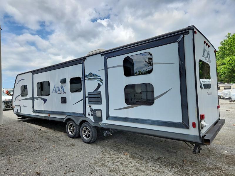 2015 Coah VIN 5ZT2CXVBXFA006022 COPART salvage auction — HAIL, IL - SALVAGE CERTIFICATE, sold $5,400 on 2026-07-16 (photo 3)