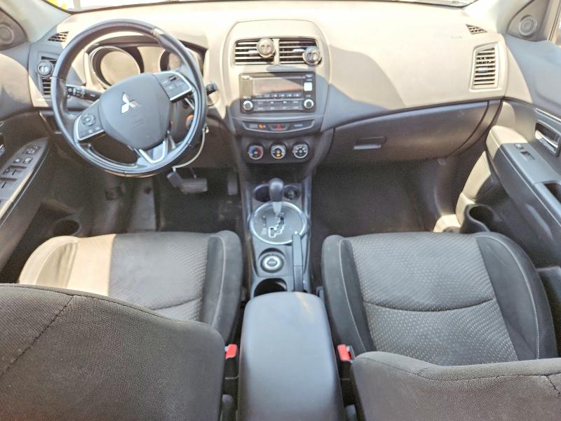 2016 Mitsubishi Outlander VIN JA4AR3AU3GZ044104 COPART salvage auction — MINOR DENT/SCRATCHES, Co - Certificate Of Title, sold $3,200 on 2026-07-23 (photo 8)