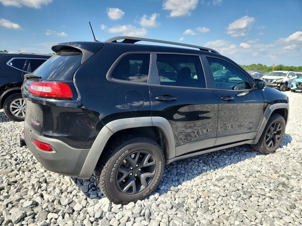 2018 Jeep Cherokee VIN 1C4PJMBX3JD582926 COPART salvage auction — MECHANICAL, GA - CERTIFICATE OF TITLE, sold $2,000 on 2026-07-28 (photo 3)