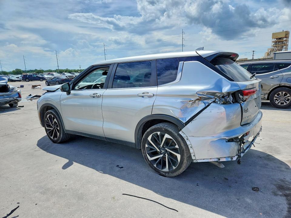 2022 Mitsubishi Outlander VIN JA4J3UA88NZ021506 COPART salvage auction — FRONT END, LA - CERT OF TITLE-SALVAGE, sold $70 on 2026-07-29 (photo 2)