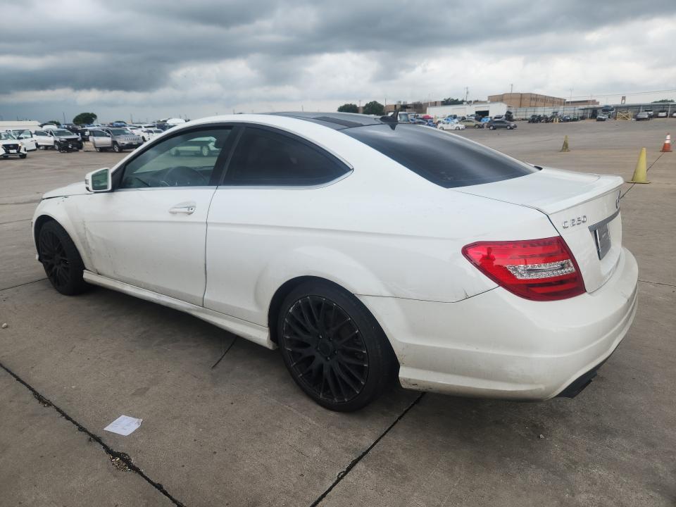 2015 Mercedes-benz VIN WDDGJ4HB7FG368884 COPART salvage auction — FRONT END, Tx - Certificate Of Title, sold $600 on 2026-07-09 (photo 2)