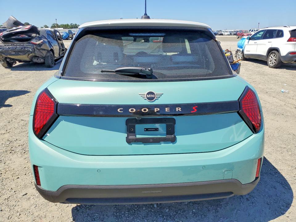 2025 Mini VIN WMW53GD07S2X51469 COPART salvage auction — MECHANICAL, Ca - Salvage Certificate, sold $15,200 on 2026-07-07 (photo 6)