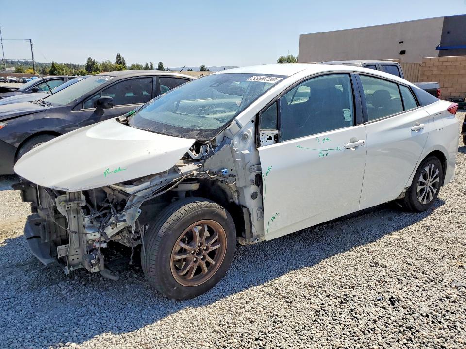 2021 Toyota Prius VIN JTDKAMFPXM3172655 COPART salvage auction — FRONT END, Ca - Salvage Certificate, sold $8,200 on 2026-07-22 (photo 1)