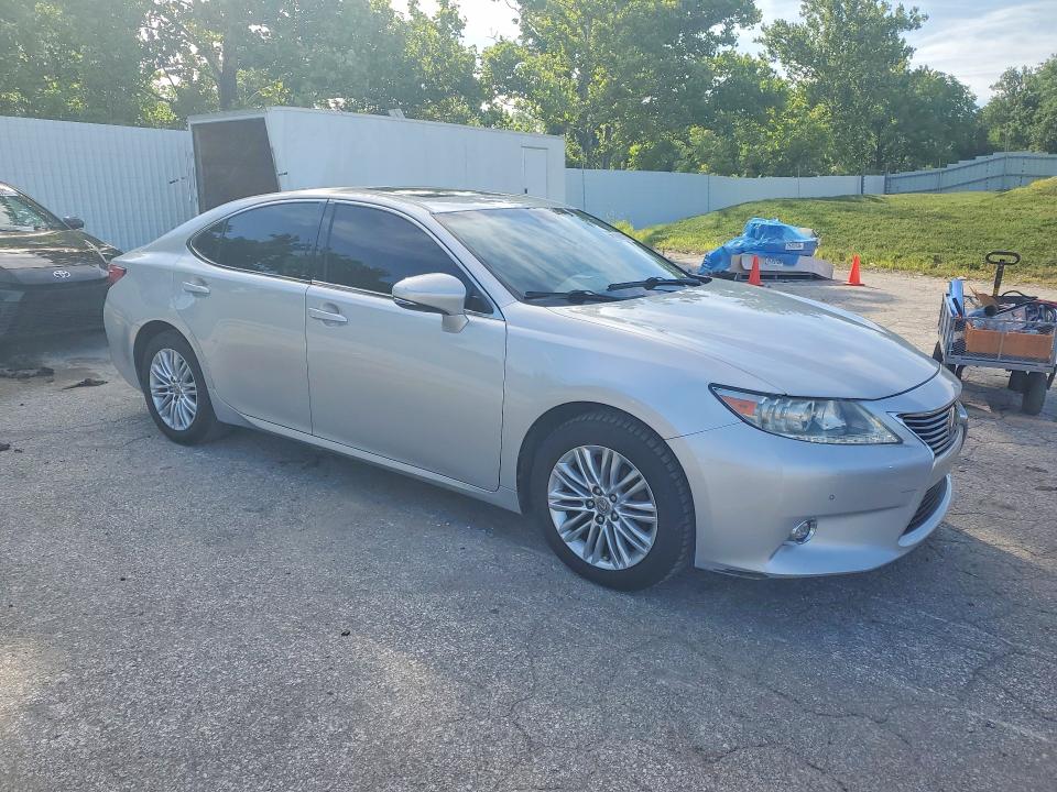 2014 Lexus Es 350 VIN JTHBK1GG2E2134269 COPART salvage auction — NORMAL WEAR, Tx - Certificate Of Title, sold $4,800 on 2026-07-23 (photo 4)