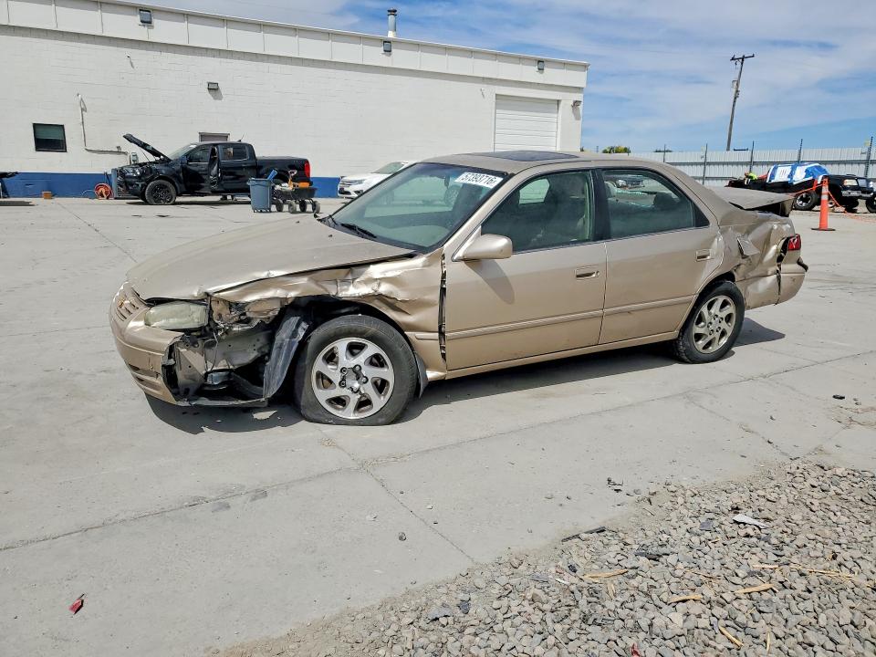 1999 Toyota Camry VIN JT2BF28K3X0235505 COPART salvage auction — FRONT END, Ut - Salvage Certificate, sold $175 on 2026-07-27 (photo 1)