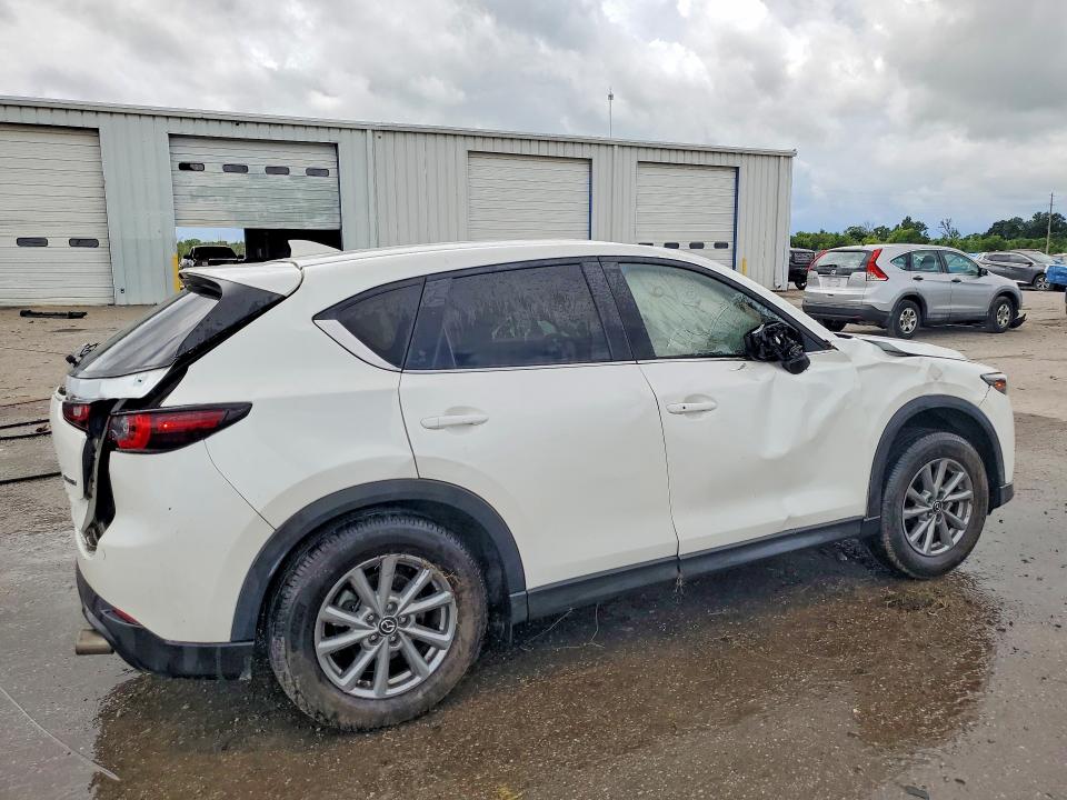 2022 Mazda VIN JM3KFBBM3N0628622 COPART salvage auction — ROLLOVER, AL - CERT OF TITLE-SALVAGE TITLE, sold $2,450 on 2026-09-03 (photo 3)