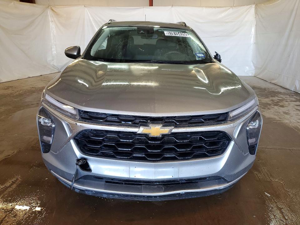 2024 Chevrolet Trax VIN KL77LHE2XRC174312 COPART salvage auction — SIDE, Tx - Salvage Vehicle Title, sold $1,950 on 2026-07-23 (photo 5)