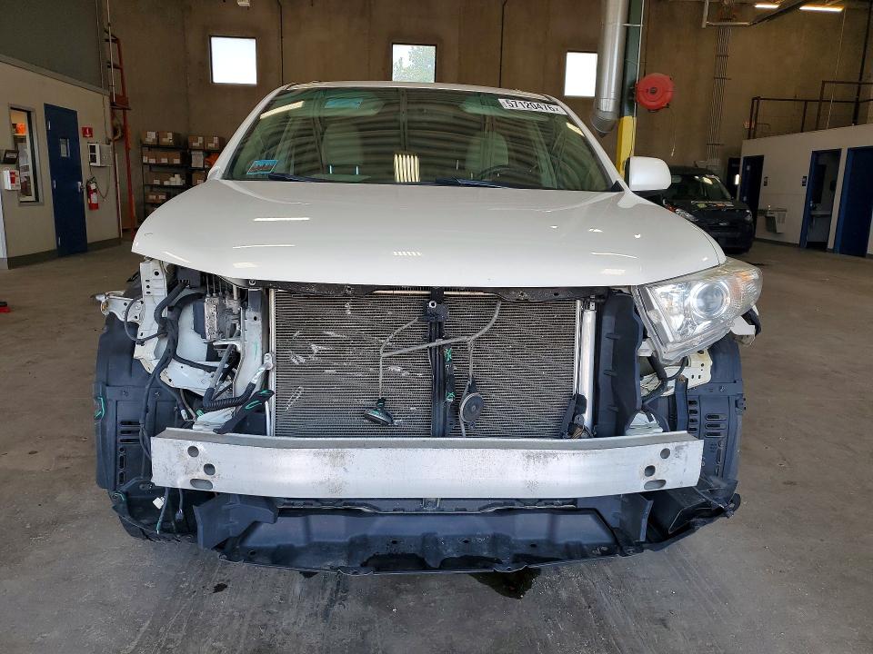 2013 Toyota Highlander VIN 5TDBK3EH7DS183452 COPART salvage auction — FRONT END, Mn - Cert Of Title-Salvage, sold $3,100 on 2026-07-16 (photo 5)