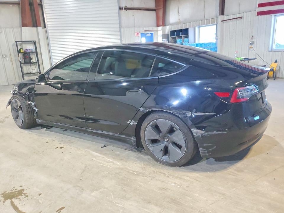 2021 Tesla Model 3 VIN 5YJ3E1EBXMF925164 COPART salvage auction — SIDE, MA - CERT OF TITLE-SALVAGE, sold $1,950 on 2026-07-24 (photo 2)