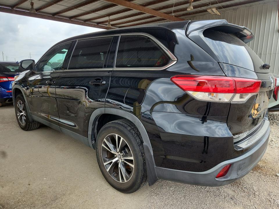 2019 Toyota Highlander VIN 5TDBZRFH4KS731255 COPART salvage auction — MINOR DENT/SCRATCHES, TX - CERTIFICATE OF TITLE, sold $9,400 on 2026-07-16 (photo 2)