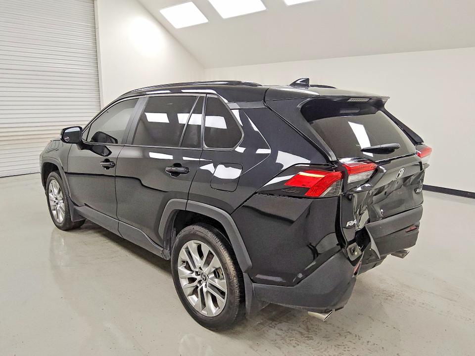 2025 Toyota Rav4 VIN 2T3C1RFVXSC326132 COPART salvage auction — REAR END, Tx - Certificate Of Title, sold $21,000 on 2026-07-02 (photo 2)
