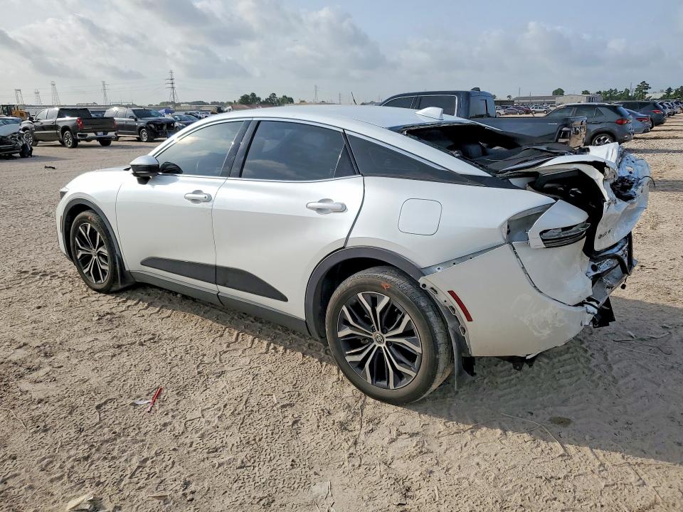 2024 Toyota Crown VIN JTDAAAAF7R3028027 COPART salvage auction — REAR END, Tx - Salvage Vehicle Title, sold $8,500 on 2026-07-31 (photo 2)