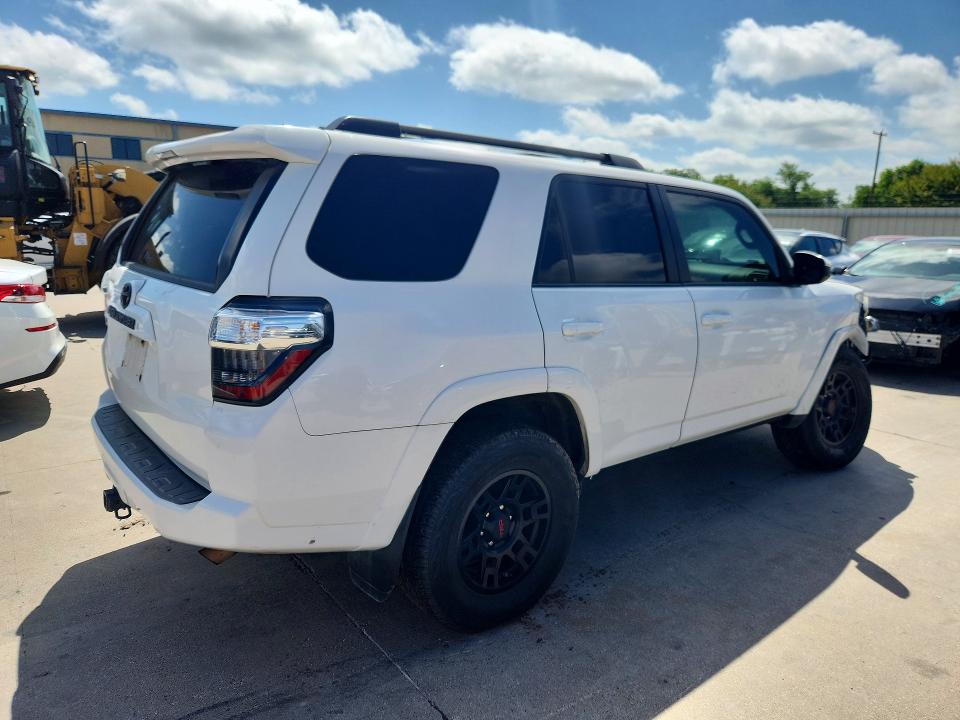 2014 Toyota 4runner VIN JTEZU5JR5E5079774 COPART salvage auction — FRONT END, Tx - Salvage Vehicle Title, sold $8,200 on 2026-07-09 (photo 3)