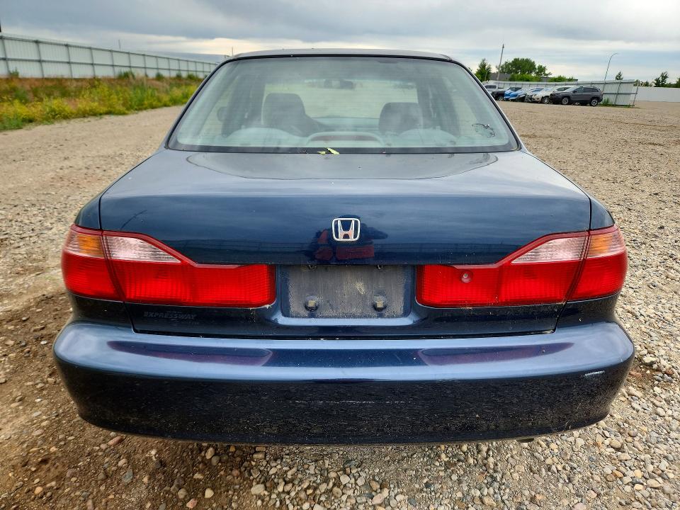 2000 Honda Accord VIN JHMCG5648YC000854 COPART salvage auction — FRONT END, Mn - Cert Of Title-Salvage, sold $90 on 2026-07-20 (photo 6)