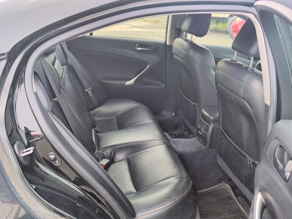 2009 Lexus Is VIN JTHBE262295021834 COPART salvage auction — NORMAL WEAR, Ns - Cert Of Registration (P), sold $425 on 2026-07-15 (photo 6)