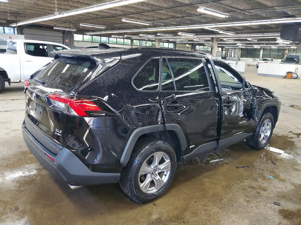 2025 Toyota Rav4 hybrid VIN 2T3RWRFV6SW263718 COPART salvage auction — SIDE, VA - CERT OF TITLE - SALVAGE, sold $8,000 on 2026-07-23 (photo 3)