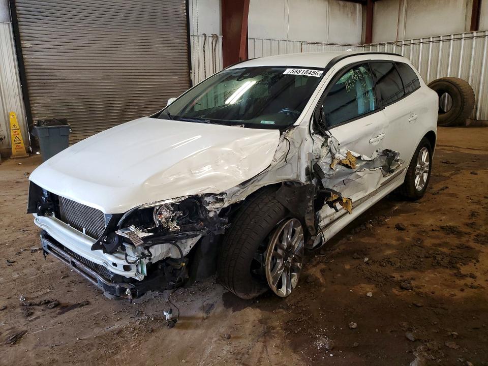2014 Volvo Xc60 VIN YV4940DZ3E2529780 COPART salvage auction — FRONT END, Mi - Certificate Of Title, sold $200 on 2026-07-24 (photo 1)