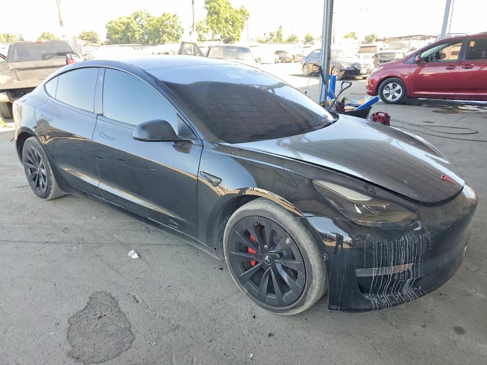 2021 Tesla VIN 5YJ3E1EB9MF089511 COPART salvage auction — VANDALISM, Salvage Title, sold $8,000 on 2026-07-16 (photo 4)