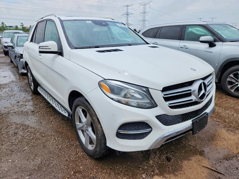 2016 Mercedes-benz VIN 4JGDA5HB2GA812398 COPART salvage auction — MINOR DENT/SCRATCHES, Il - Certificate Of Title (P), sold $4,100 on 2026-07-09 (photo 4)