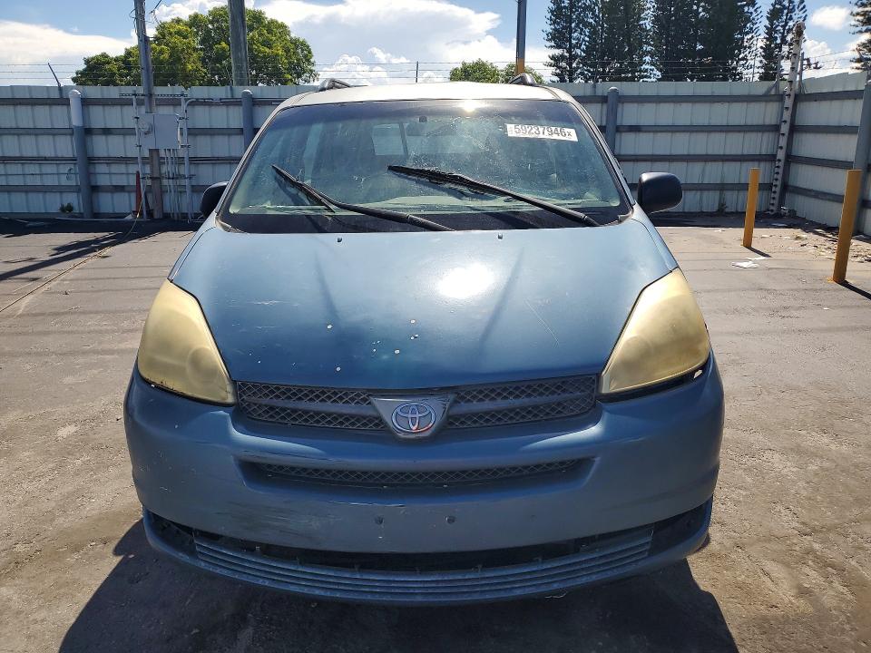 2005 Toyota Sienna VIN 5TDZA23C05S383853 COPART salvage auction — SIDE, Fl - Certificate Of Destruction, sold $500 on 2026-07-27 (photo 5)