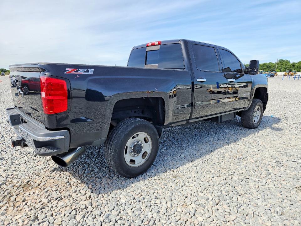 2015 Chevrolet Silverado VIN 1GC1KWE83FF190057 COPART salvage auction — MECHANICAL, FL - CERT OF TITLE SLVG REBUILDABLE, sold $4,050 on 2026-07-02 (photo 3)