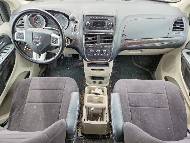 2011 Dodge Caravan VIN 2D4RN4DG0BR662986 COPART salvage auction — UNDERCARRIAGE, Mi - Non Public Clean Title, sold $750 on 2026-07-29 (photo 8)