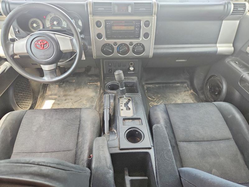 2010 Toyota Fj cruiser VIN JTEZU4BF4AK008656 COPART salvage auction — MINOR DENT/SCRATCHES, Fl - Certificate Of Title, sold $6,400 on 2026-07-08 (photo 8)