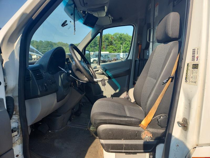 2011 Mercedes-benz Sprinter VIN WD3PE8CB6B5573741 COPART salvage auction — MINOR DENT/SCRATCHES, Nj - Certificate Of Title, sold $150 on 2026-07-21 (photo 7)