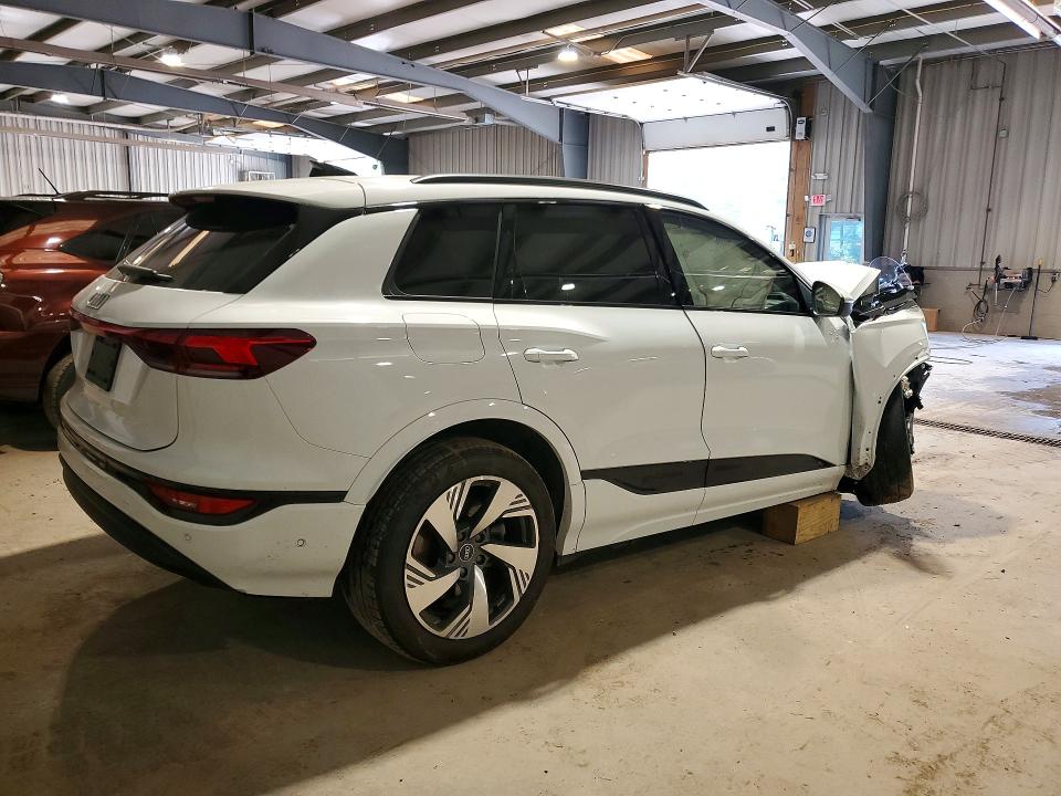 2025 Audi Q6 VIN WA124BGF1SA012958 COPART salvage auction — FRONT END, Pa - Certificate Of Salvage, sold $9,000 on 2026-07-29 (photo 3)