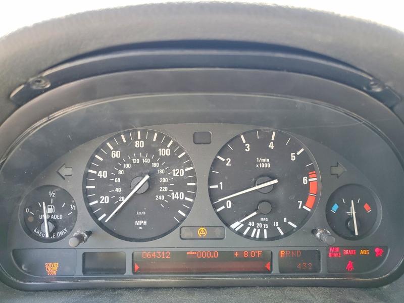 2000 BMW 7 series VIN WBAGH8349YDP13176 COPART salvage auction — MECHANICAL, In - Dis/Dlr/Exp Only Clean Title, sold $850 on 2026-07-21 (photo 9)