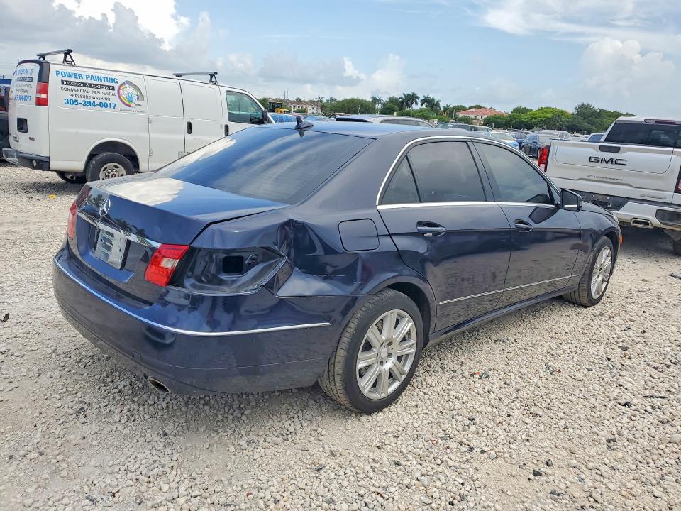 2012 Mercedes-benz E-klasse VIN WDDHF8JBXCA552271 COPART salvage auction — SIDE, Fl - Cert Of Title Slvg Rebuildable, sold $1,950 on 2026-07-17 (photo 3)