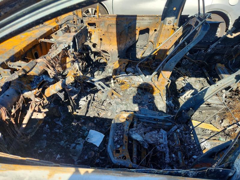 2021 Toyota Sienna VIN 5TDYSKFC6MS028298 COPART salvage auction — BURN, CT - CERT OF TITLE-PARTS ONLY SALVA, sold $500 on 2026-07-17 (photo 7)