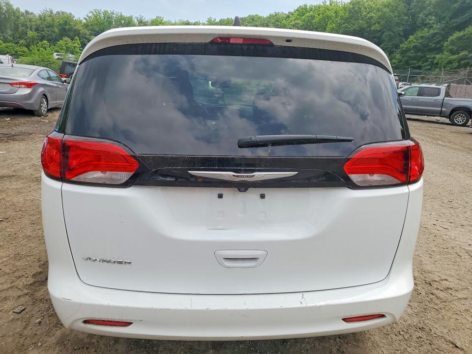 2023 Chrysler Voyager VIN 2C4RC1CG4PR601036 COPART salvage auction — MINOR DENT/SCRATCHES, Fl - Cert Of Title Slvg Rebuildable, sold $12,200 on 2026-07-28 (photo 6)