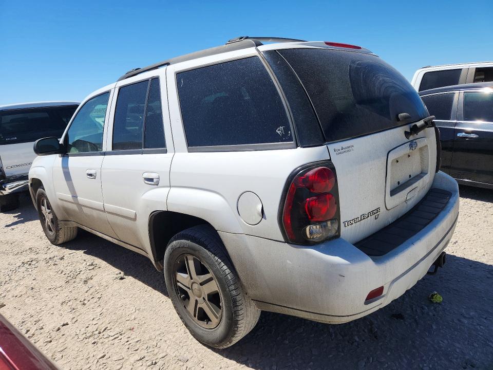 2008 Chevrolet Trailblazer VIN 1GNDS13S882133465 COPART salvage auction — MECHANICAL, Ut - Certificate Of Title, sold $150 on 2026-07-02 (photo 2)