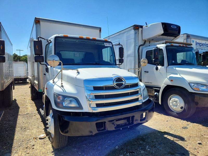 2017 Hino 338 VIN 5PVNV8JT9H4S54597 COPART salvage auction — NORMAL WEAR, NY - CERTIFICATE OF TITLE, sold $4,250 on 2026-09-22 (photo 1)