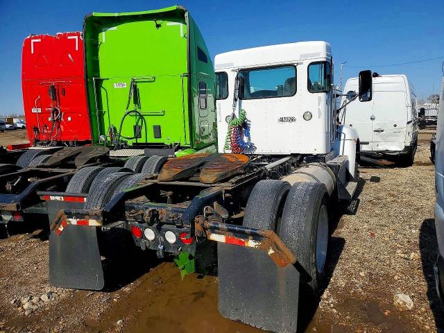 2016 Kenworth T330 VIN 2XKHAJ7X8GM462798 COPART salvage auction — MECHANICAL, IN - CERTIFICATE OF TITLE, sold $5,100 on 2026-07-07 (photo 4)